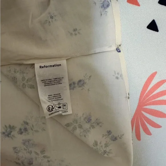 Reformation Calia Top Truly - Picture 6 of 7